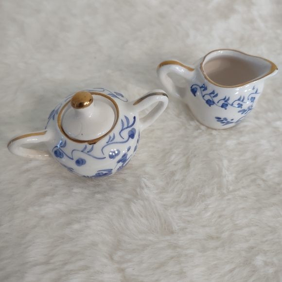 Miniature Tea Set 10 Pieces Blue and White Thailand - Picture 8 of 9